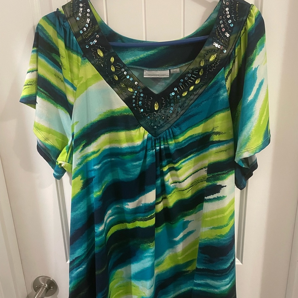 Avenue Plus Size 18/20 Multicolor Sequin Top